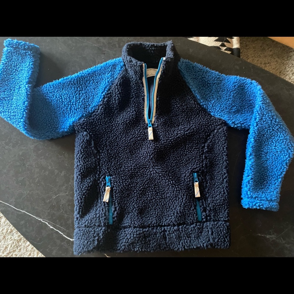 Barely even worn, perfect condition!